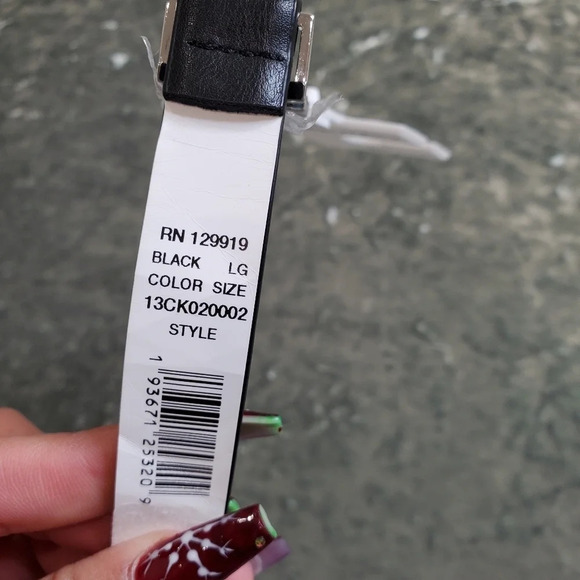 Calvin Klein Thin Belt - Picture 3 of 5